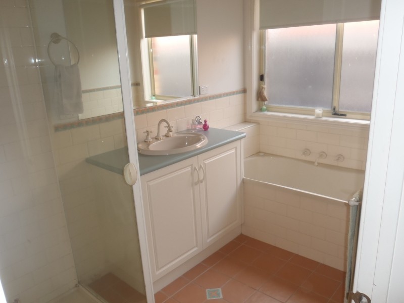 7 Sundew Close, Hillside VIC 3037