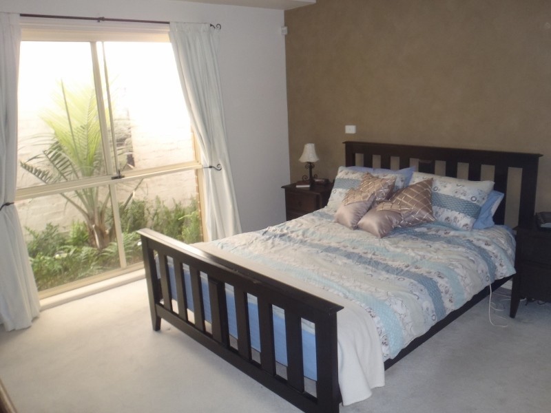7 Sundew Close, Hillside VIC 3037