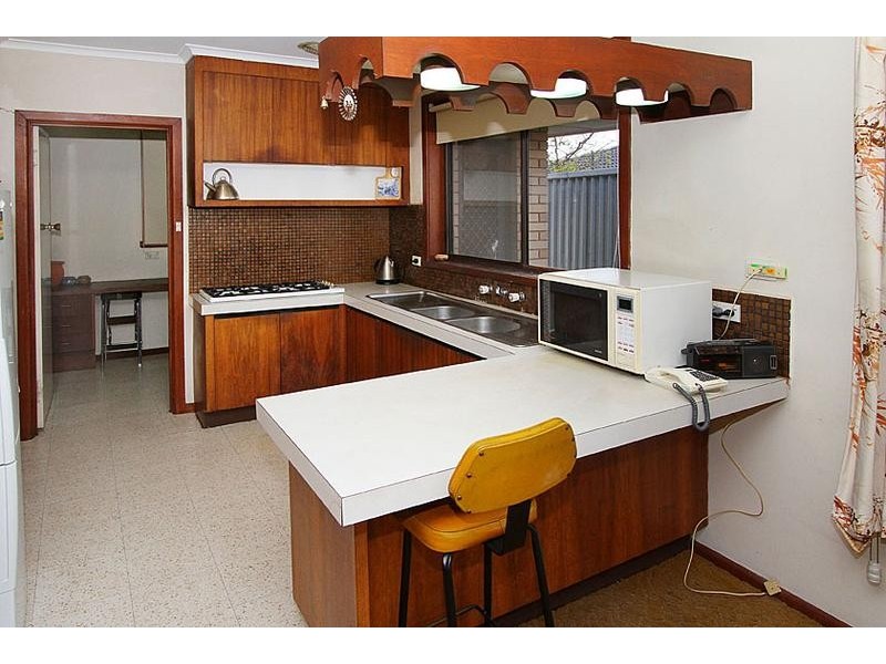 2 Loddon Avenue, Keilor VIC 3036