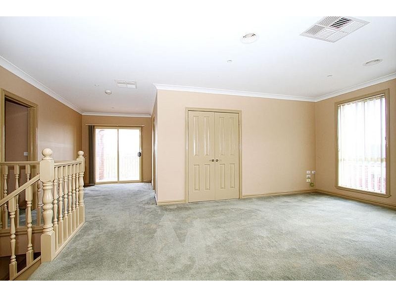 6 View Court, Hillside VIC 3037