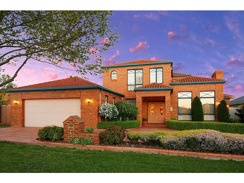 12 Stirling Court, Hillside VIC 3037