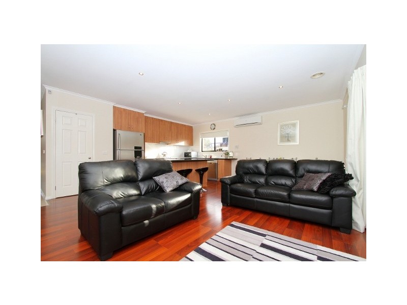 12 Lyons Avenue, Burnside Heights VIC 3023