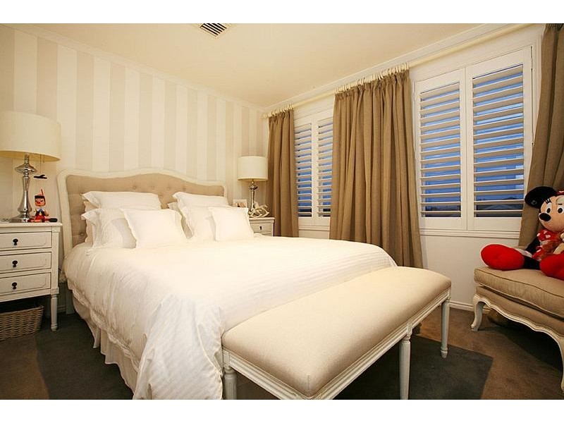 69 McCubbin Drive, Taylors Lakes VIC 3038