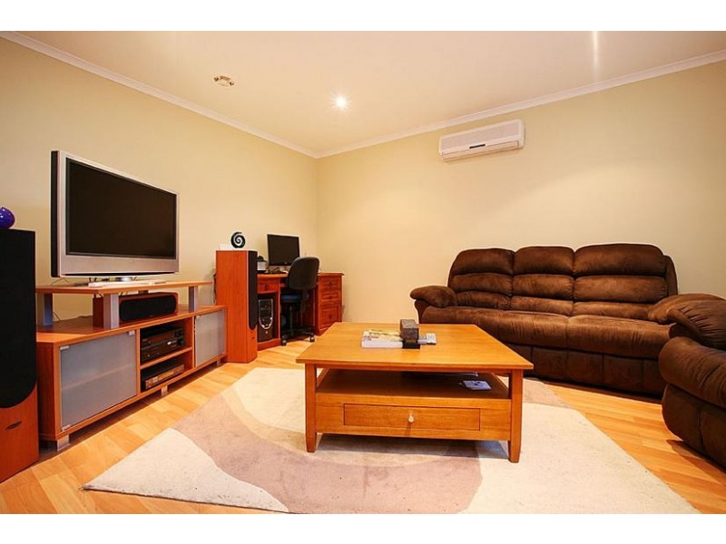 38A Bungarim Wynd, Sydenham VIC 3037