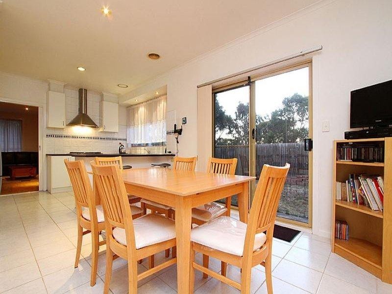 1 Santa Monica Drive, Keilor Lodge VIC 3038