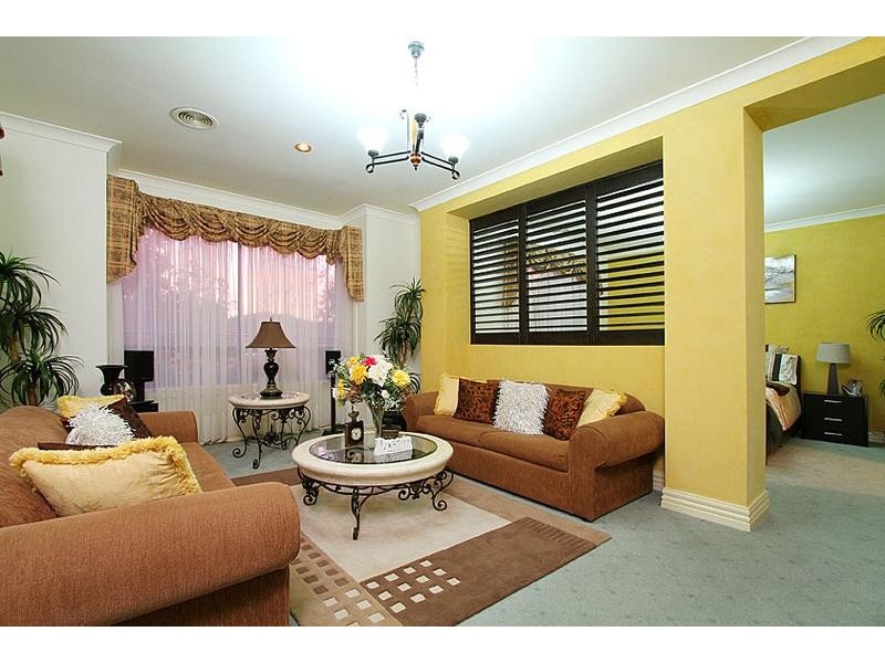 3 The Regency, Hillside VIC 3037