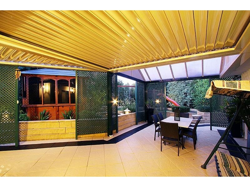 3 The Regency, Hillside VIC 3037