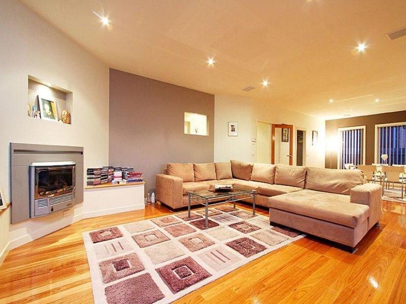 6 Coogee Drive, Taylors Hill VIC 3037