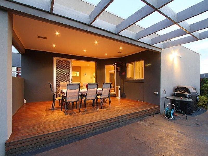 6 Coogee Drive, Taylors Hill VIC 3037