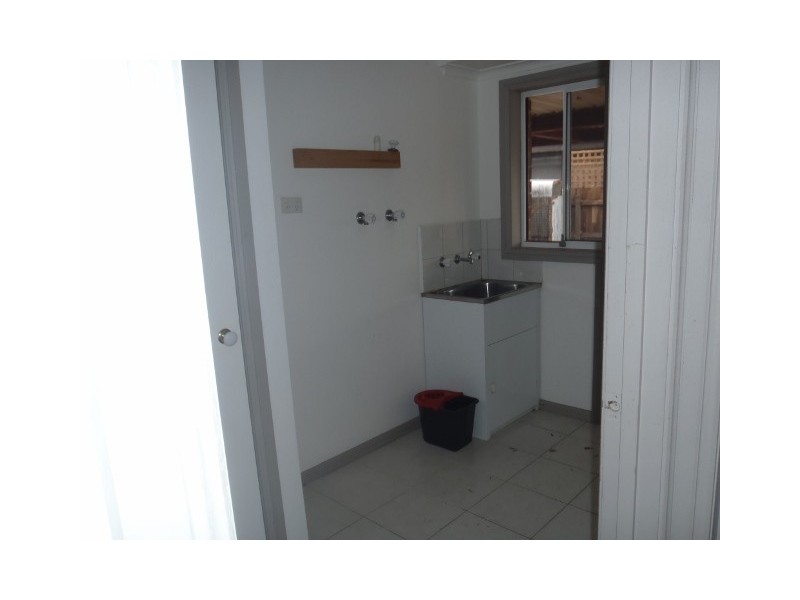 12 Milligan Parade, Sydenham VIC 3037