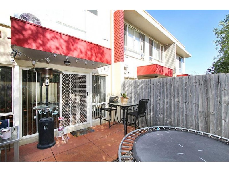 6/358 Sydenham Road, Sydenham VIC 3037