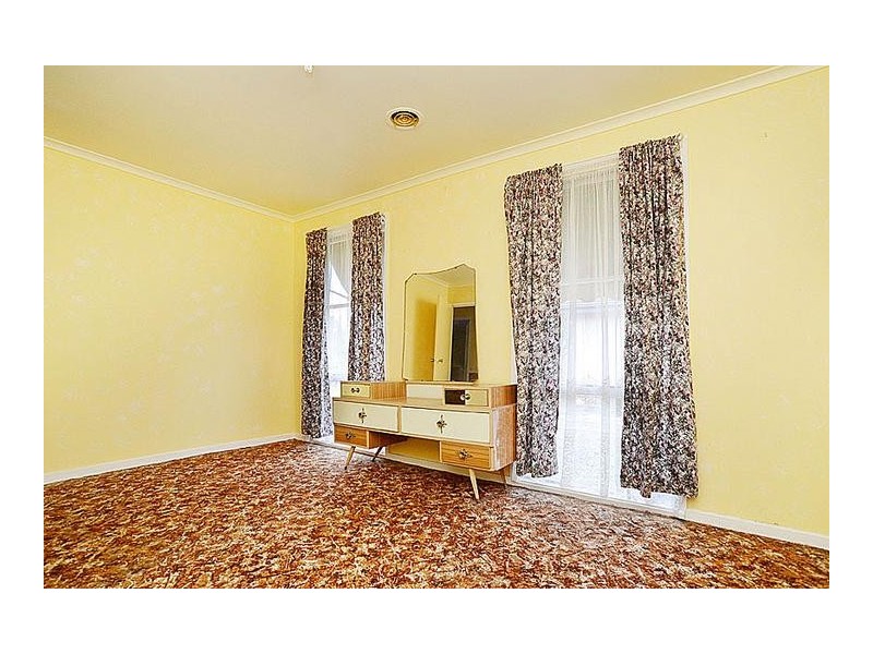 6 Kardinia Drive, Albanvale VIC 3021