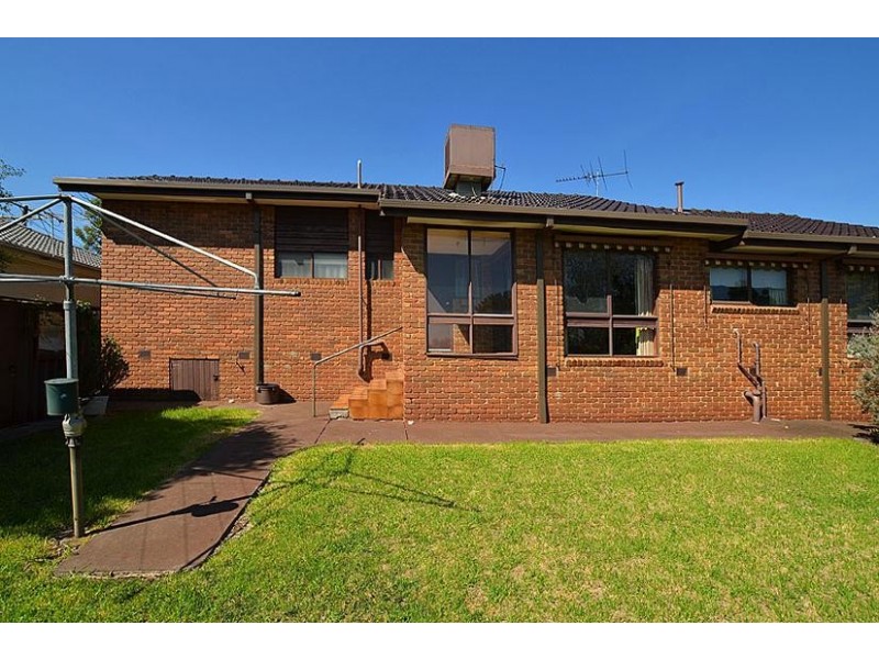 16 Patterson Avenue, Keilor VIC 3036