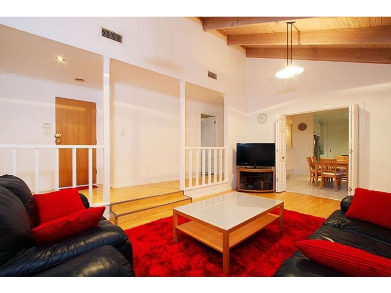 1 Santa Monica Drive, Keilor Lodge VIC 3038