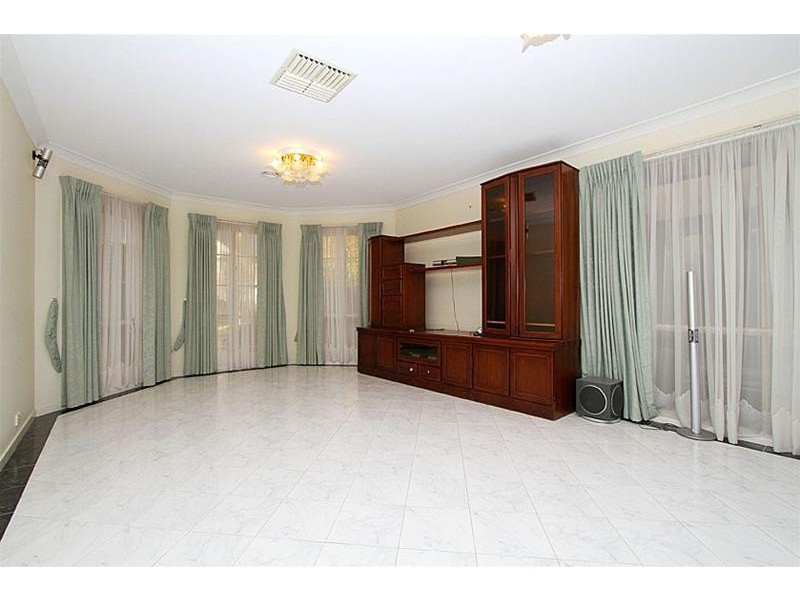 3 Namatjira Court, Taylors Lakes VIC 3038