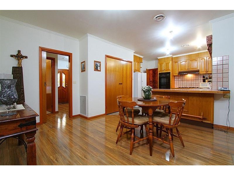 12 Vinct Close, Keilor Downs VIC 3038