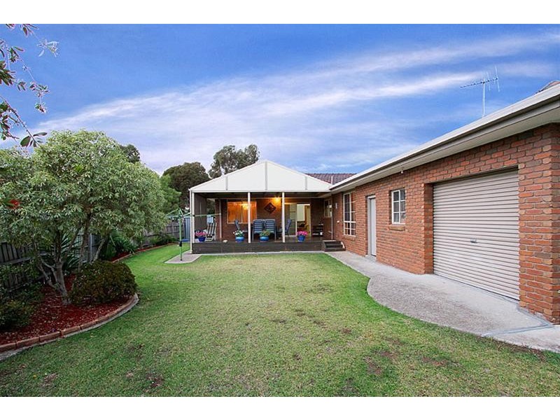 12 Vinct Close, Keilor Downs VIC 3038