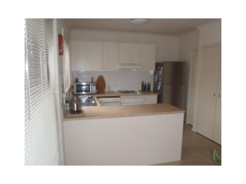 15/12-32 Pecks Road, Sydenham VIC 3037