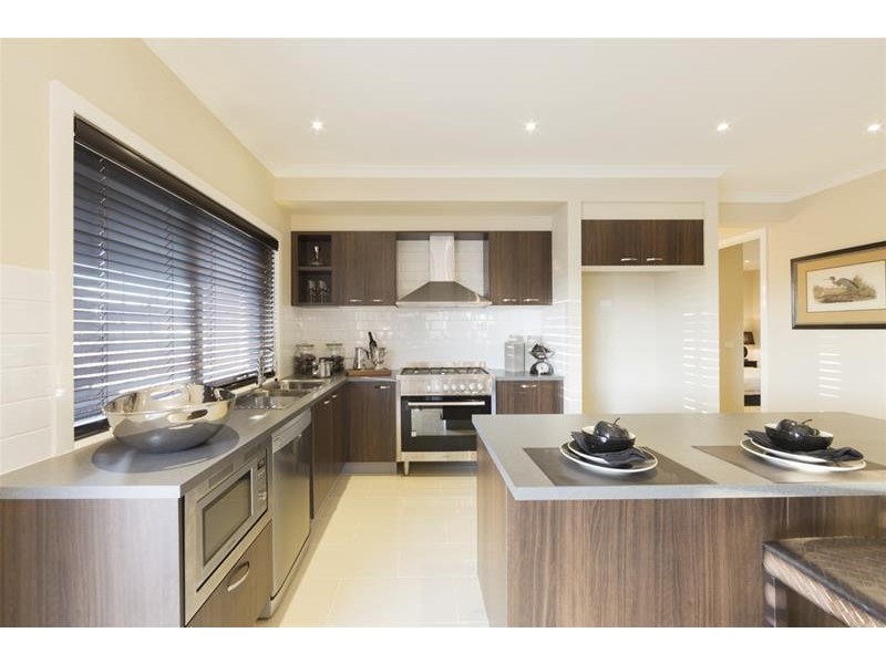 Melton South VIC 3338