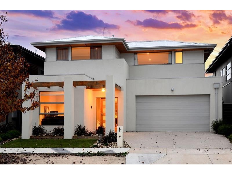 6 Flemington Street, Caroline Springs VIC 3023