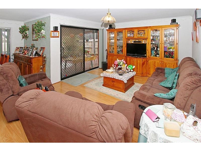 4 Station Master Close, Sydenham VIC 3037