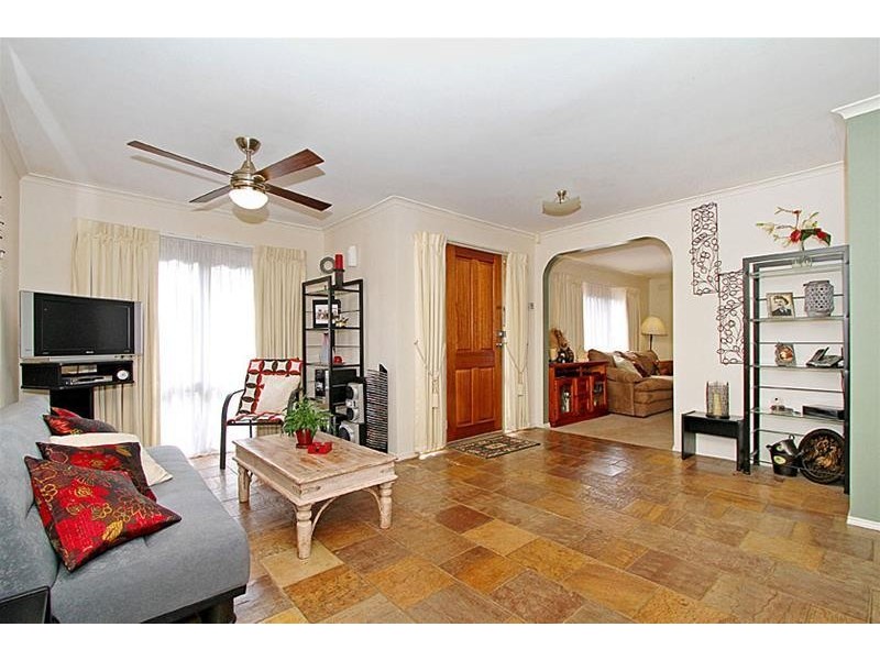 30 Carrington Street, Sydenham VIC 3037