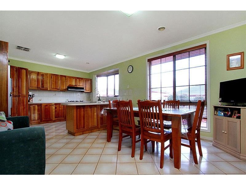 42 Buckingham Street, Sydenham VIC 3037