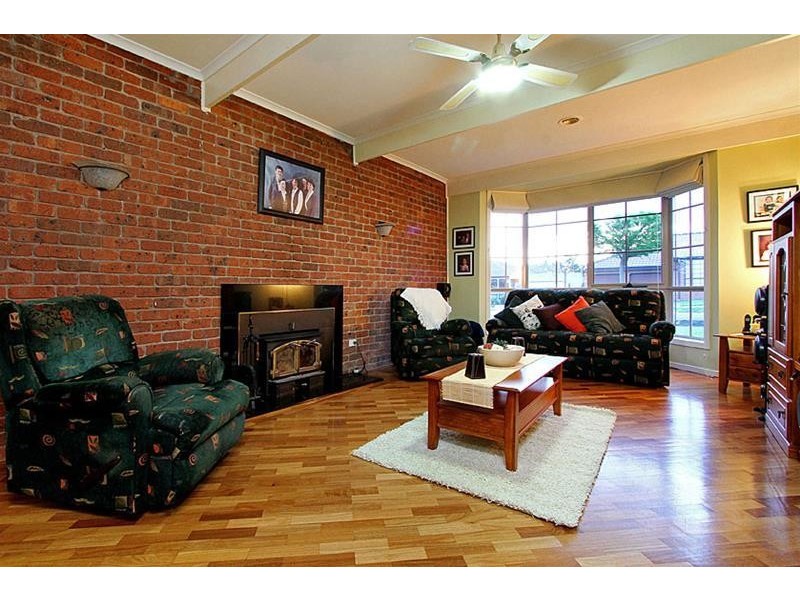 42 Buckingham Street, Sydenham VIC 3037