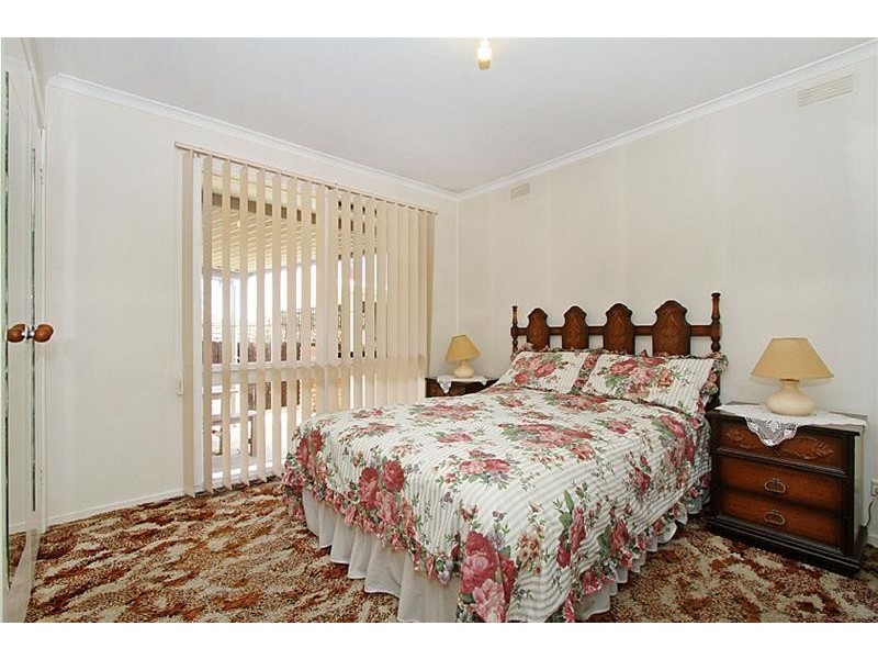 34 Concord Circuit, Albanvale VIC 3021