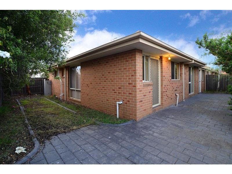 2/165 Lady Nelson Way, Keilor Downs VIC 3038