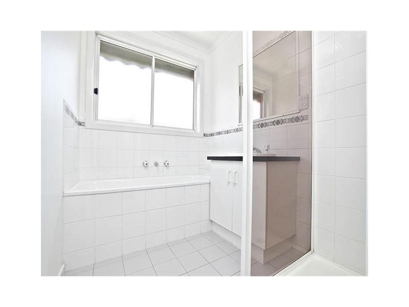 38 Chris Court, Hillside VIC 3037