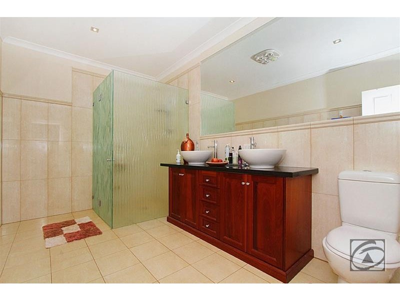 173-177 Deanside Drive, Rockbank VIC 3335