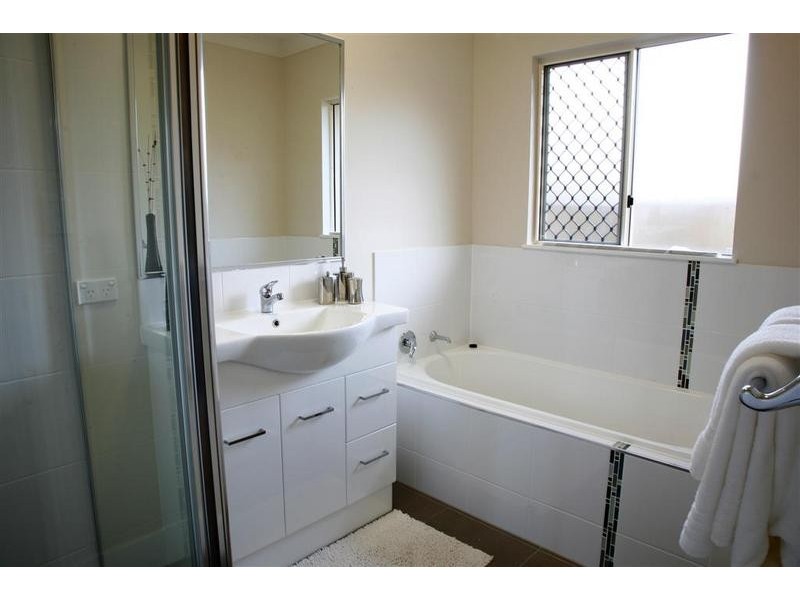 Redlynch QLD 4870