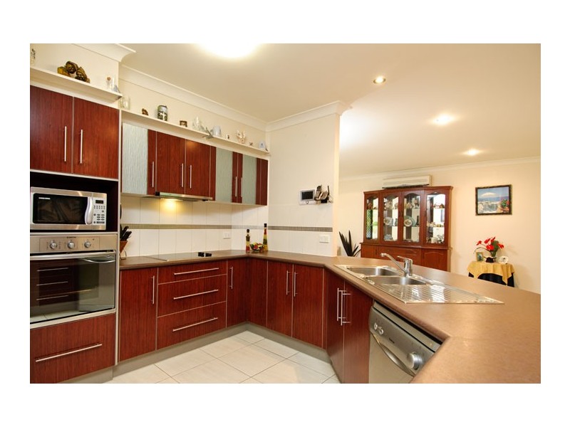 59 Gamburra Drive, Redlynch QLD 4870