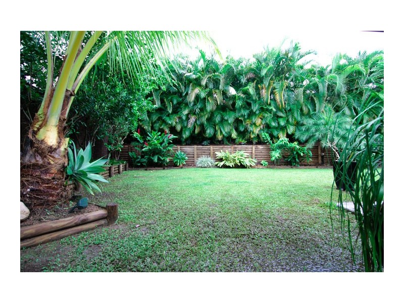 59 Gamburra Drive, Redlynch QLD 4870