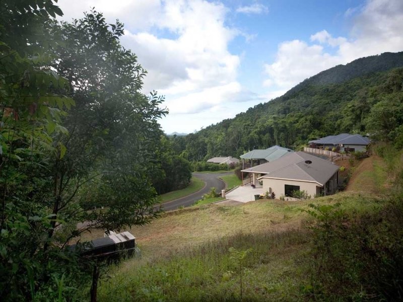216 Stapleton, Redlynch QLD 4870