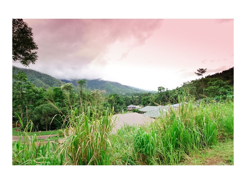 Lot 214, 8 STAPLETON, Redlynch QLD 4870