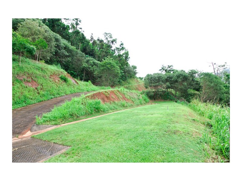 Lot 214, 8 STAPLETON, Redlynch QLD 4870