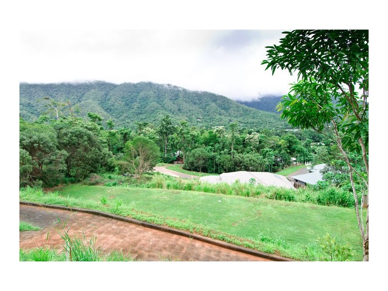 Lot 214, 8 STAPLETON, Redlynch QLD 4870