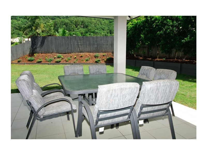 7 Eucalyptus Drive, Redlynch QLD 4870