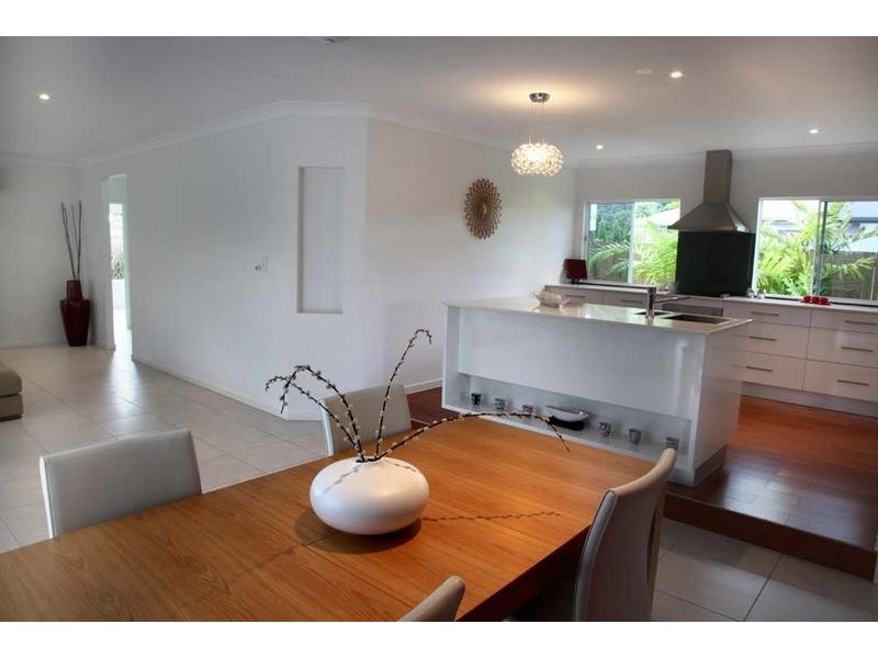 102 Mackerras, Redlynch QLD 4870