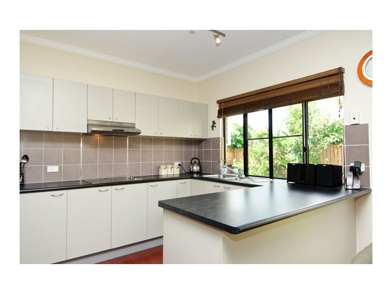 180 Timberlea Drive, Bentley Park QLD 4869