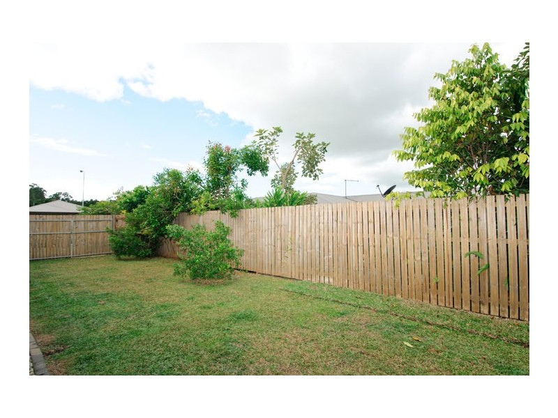 180 Timberlea Drive, Bentley Park QLD 4869