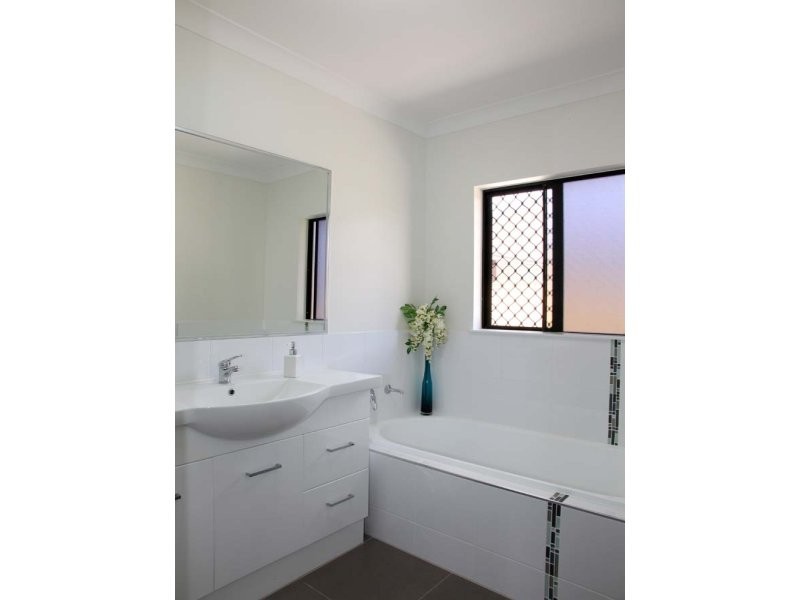 Lot 20, 20 Willoughby Close, Redlynch QLD 4870