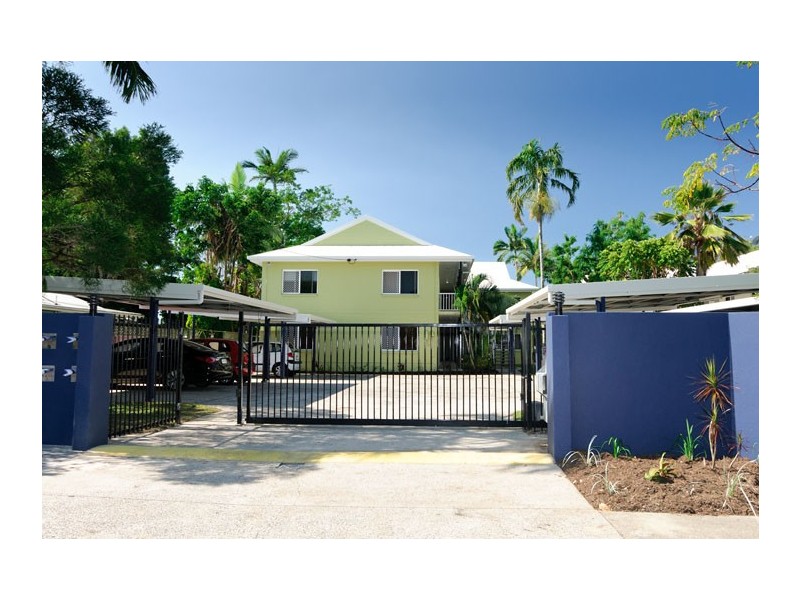 1/8 Kidston Street, Bungalow QLD 4870