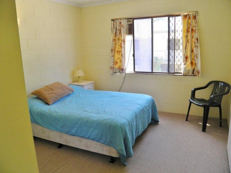 2 McPherson Close, Edge Hill QLD 4870