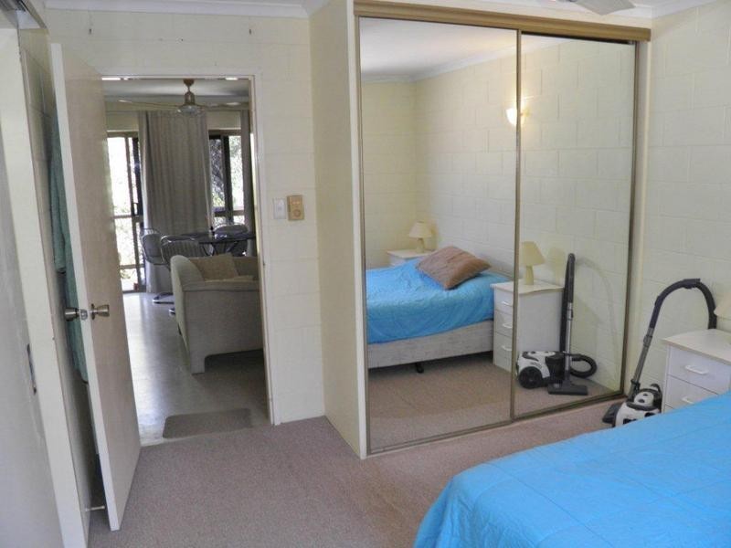 2 McPherson Close, Edge Hill QLD 4870