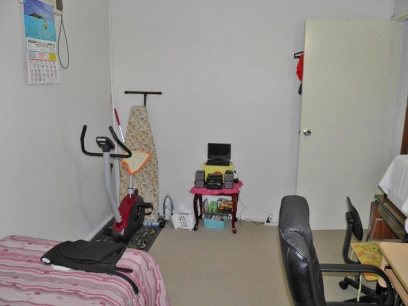 76 Birch Street, Manunda QLD 4870