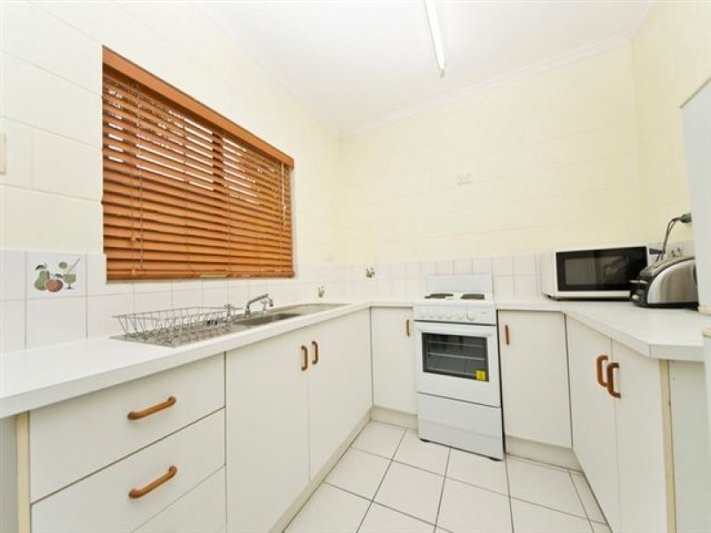 10/6 Kidston Street, Cairns QLD 4870