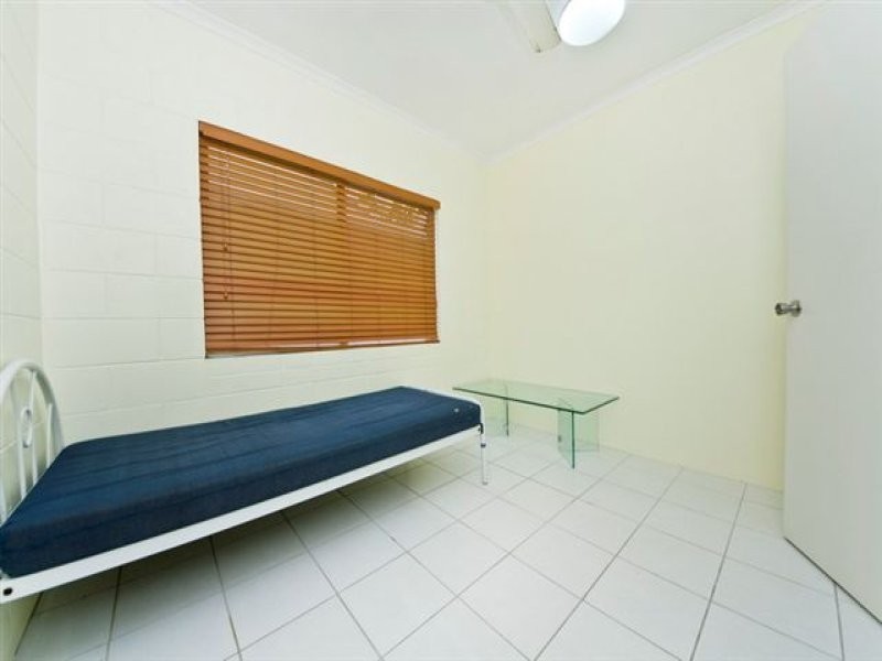 10/6 Kidston Street, Cairns QLD 4870